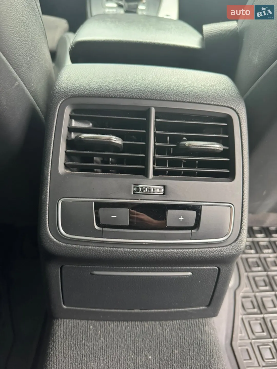2016 Audi A4 - мініатюра 20