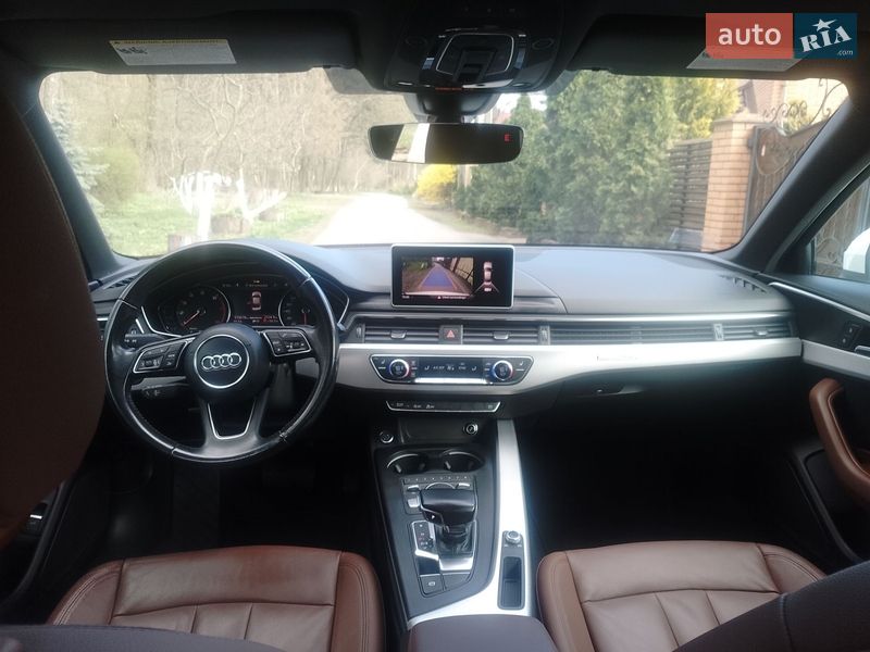 Седан Audi A4 2016 в Киеве
