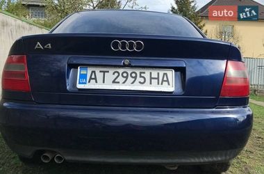 Седан Audi A4 1998 в Лесном Хлебичине
