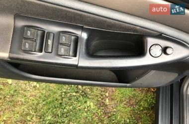 Седан Audi A4 1998 в Лесном Хлебичине