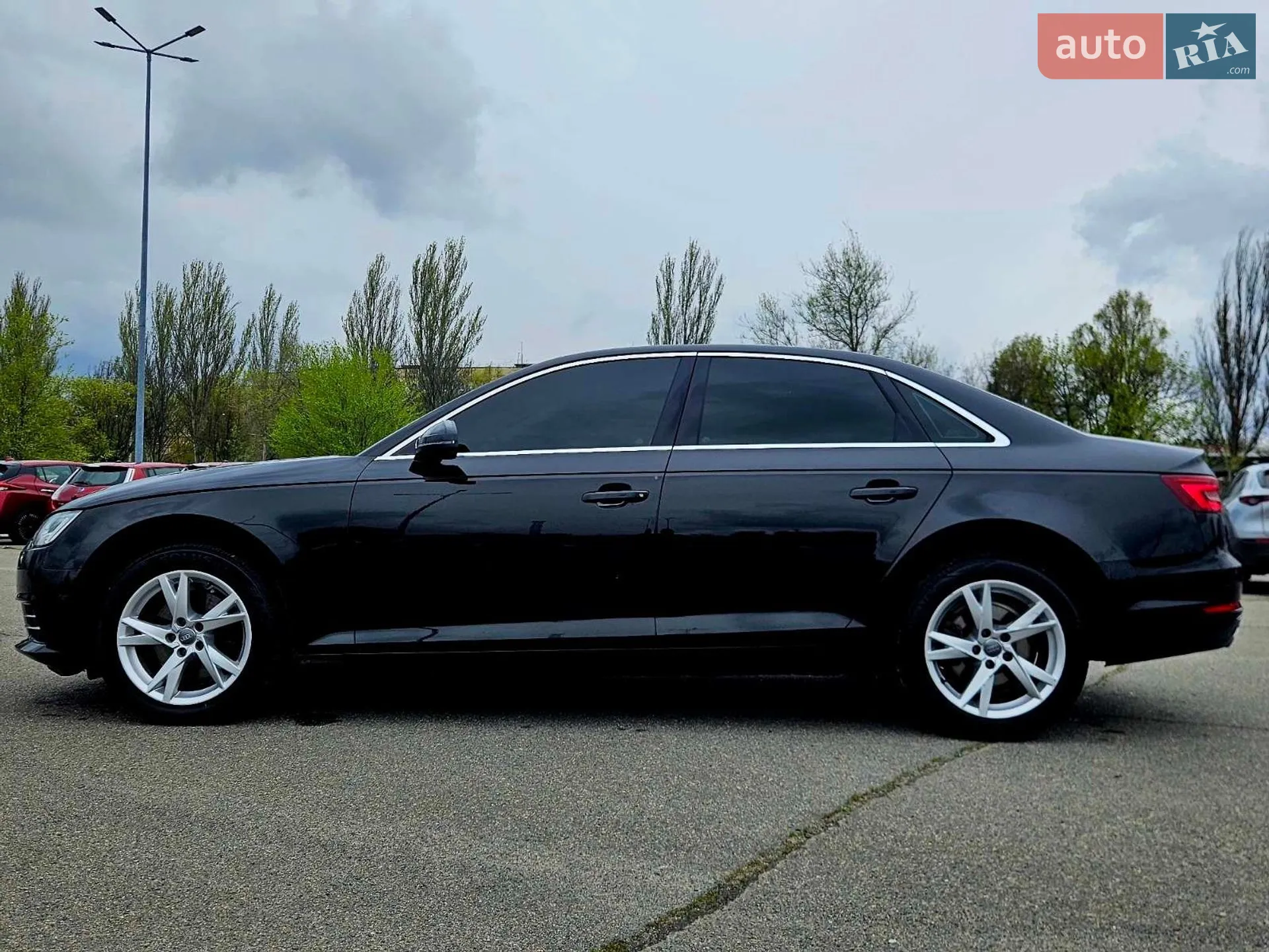 2018 Audi A4 - мініатюра 5