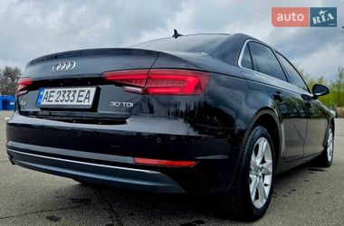 Седан Audi A4 2018 в Днепре