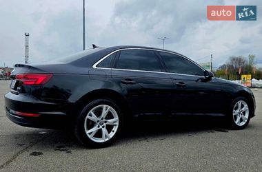 Седан Audi A4 2018 в Днепре