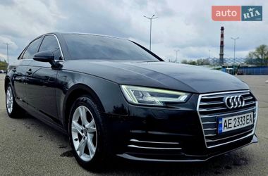 Седан Audi A4 2018 в Днепре