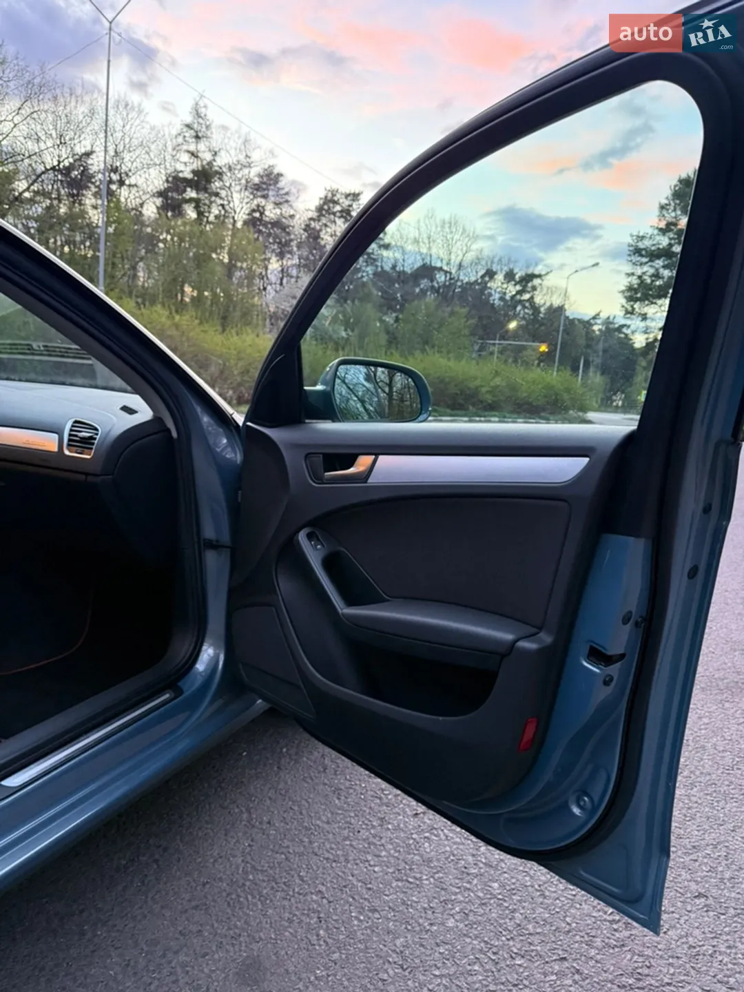 2010 Audi A4 - мініатюра 14