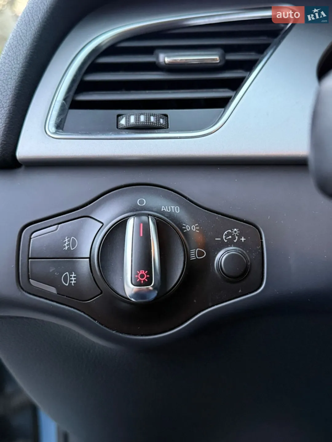 2010 Audi A4 - мініатюра 17