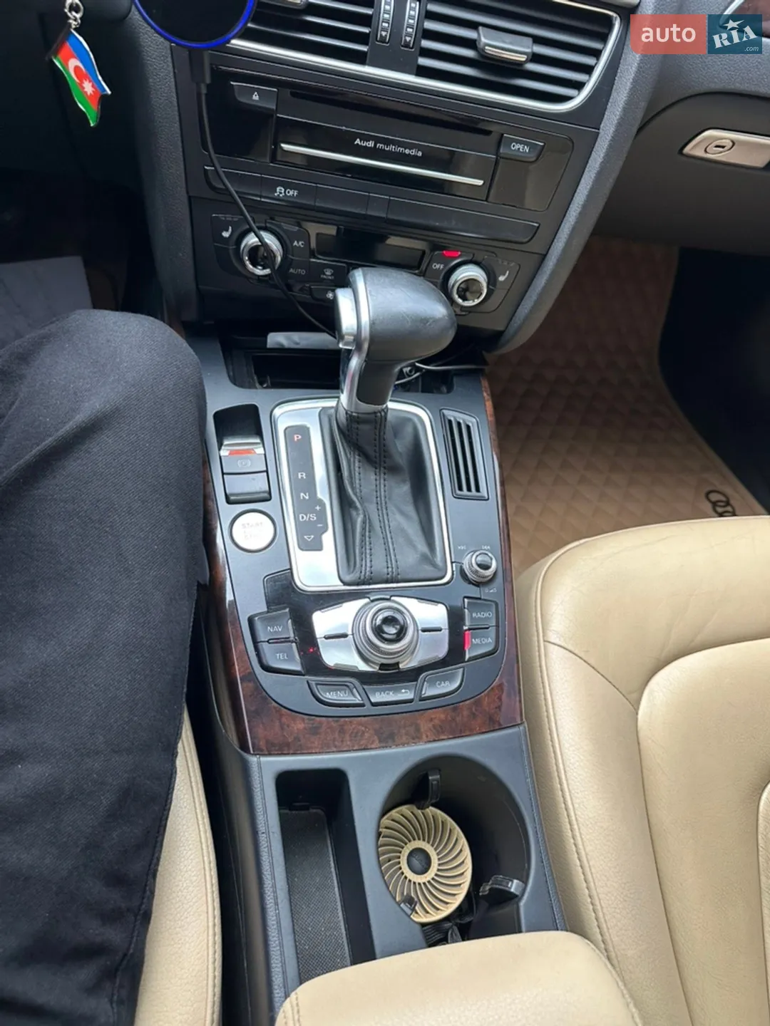 2015 Audi A4 - мініатюра 25