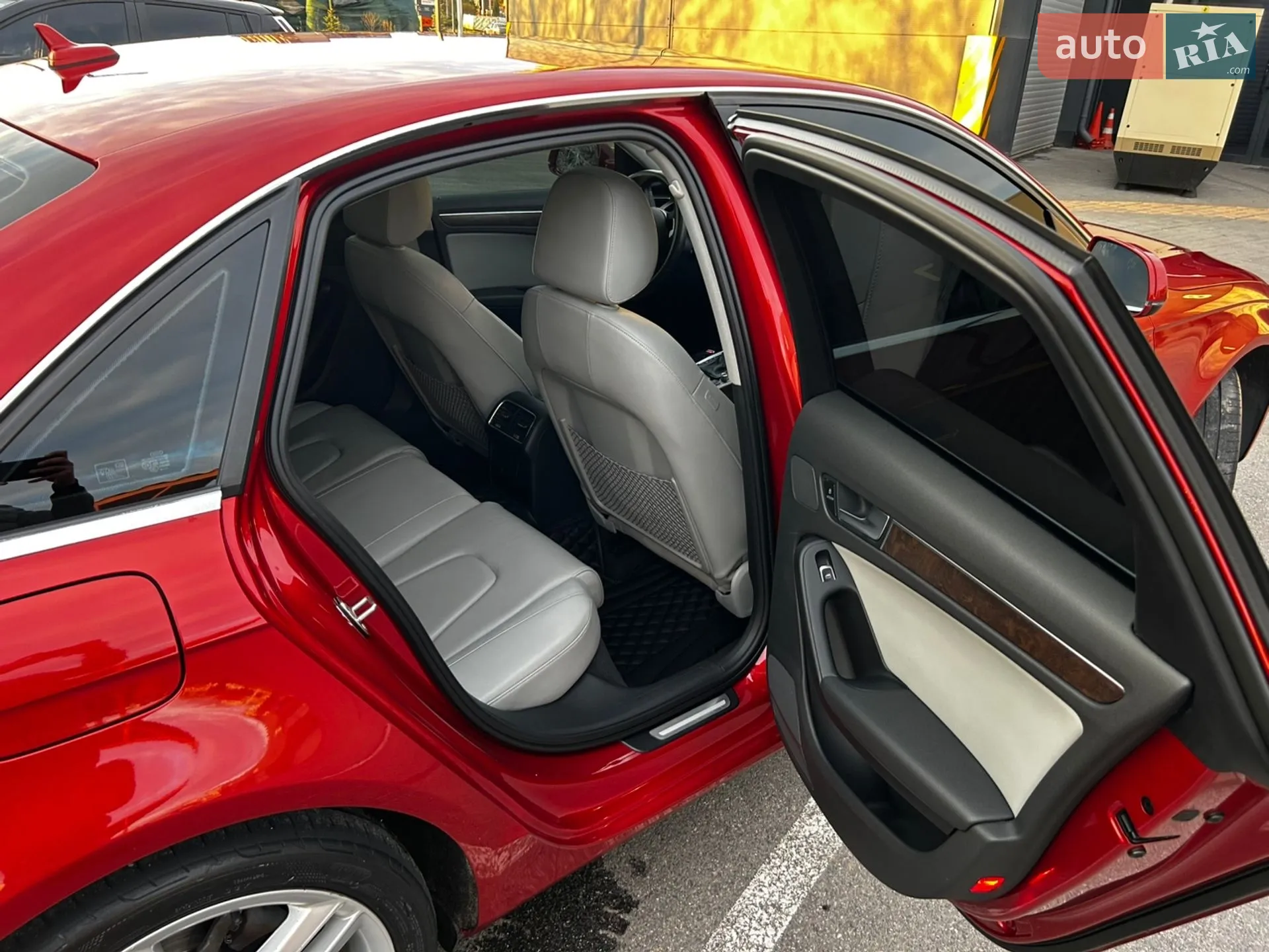 2012 Audi A4 - мініатюра 16