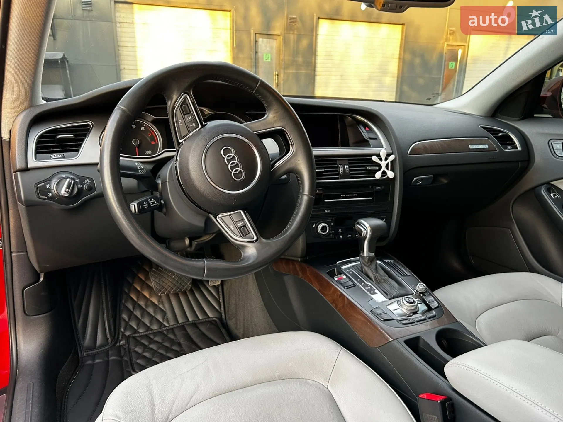 2012 Audi A4 - мініатюра 24