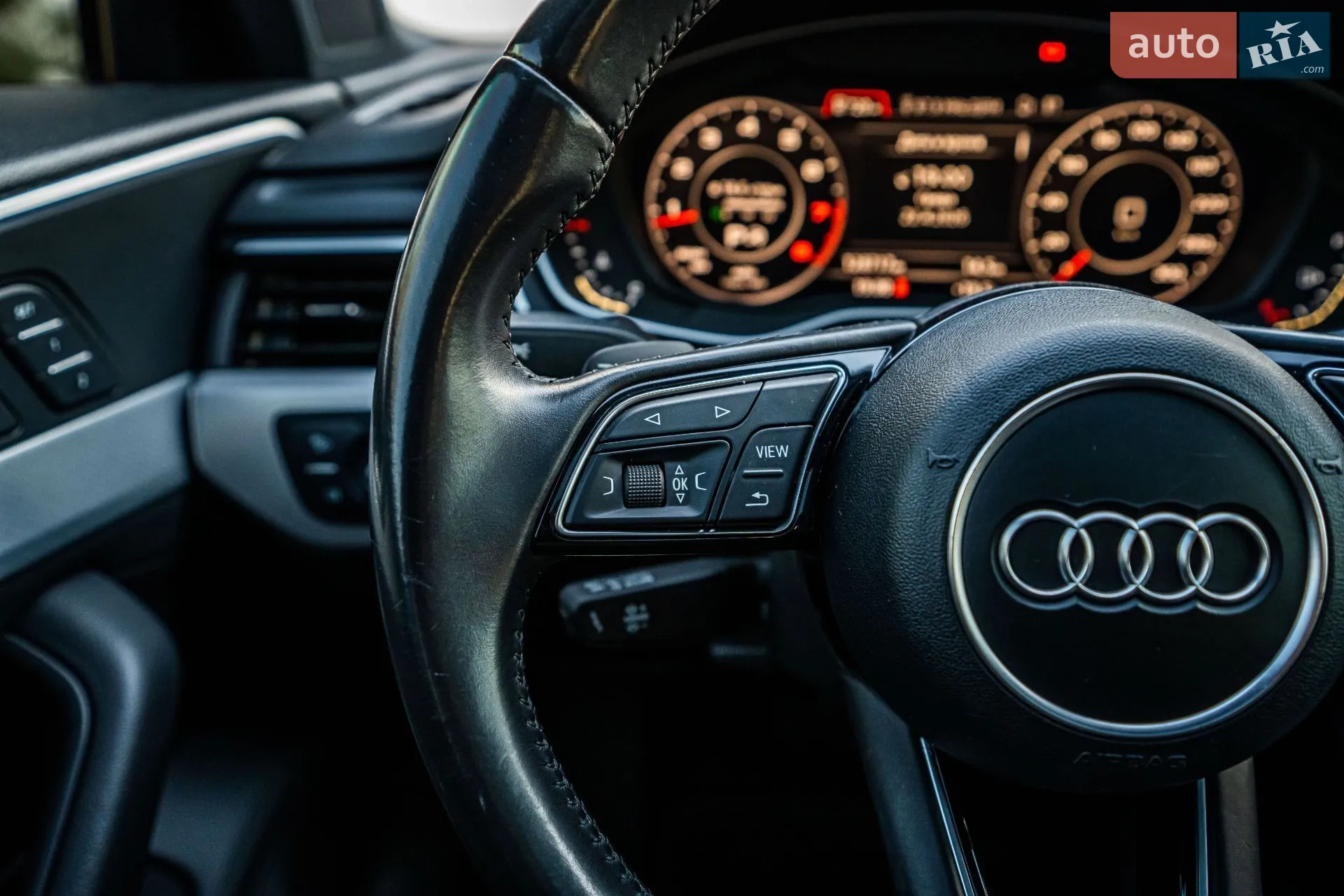 2016 Audi A4 - мініатюра 37
