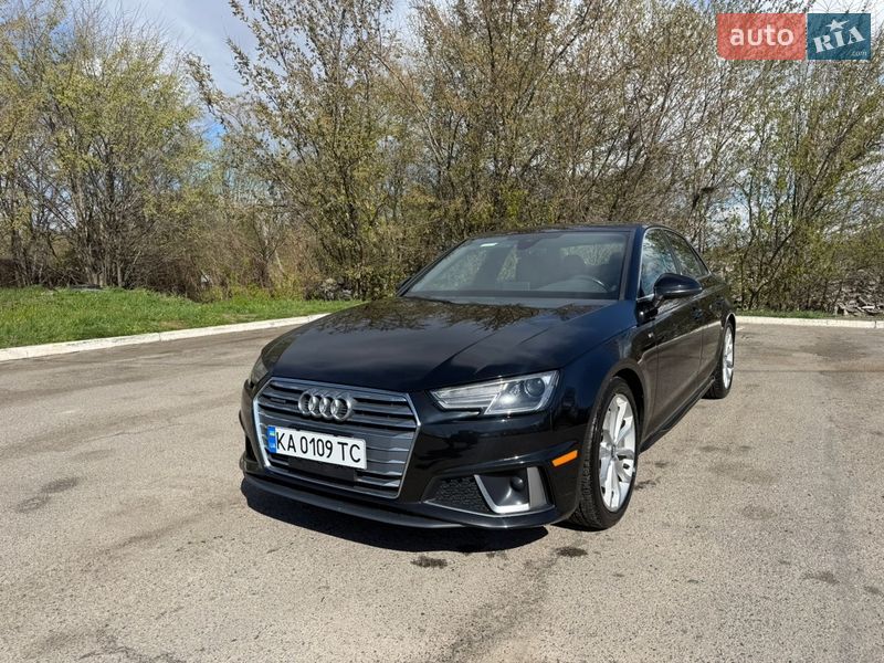 Audi A4 2019