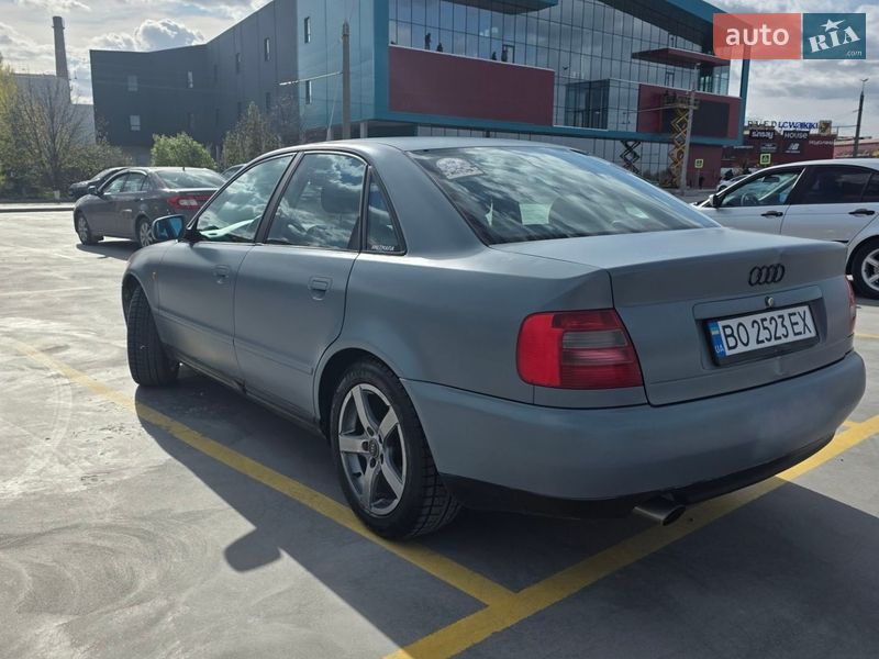 Седан Audi A4 1998 в Тернополе