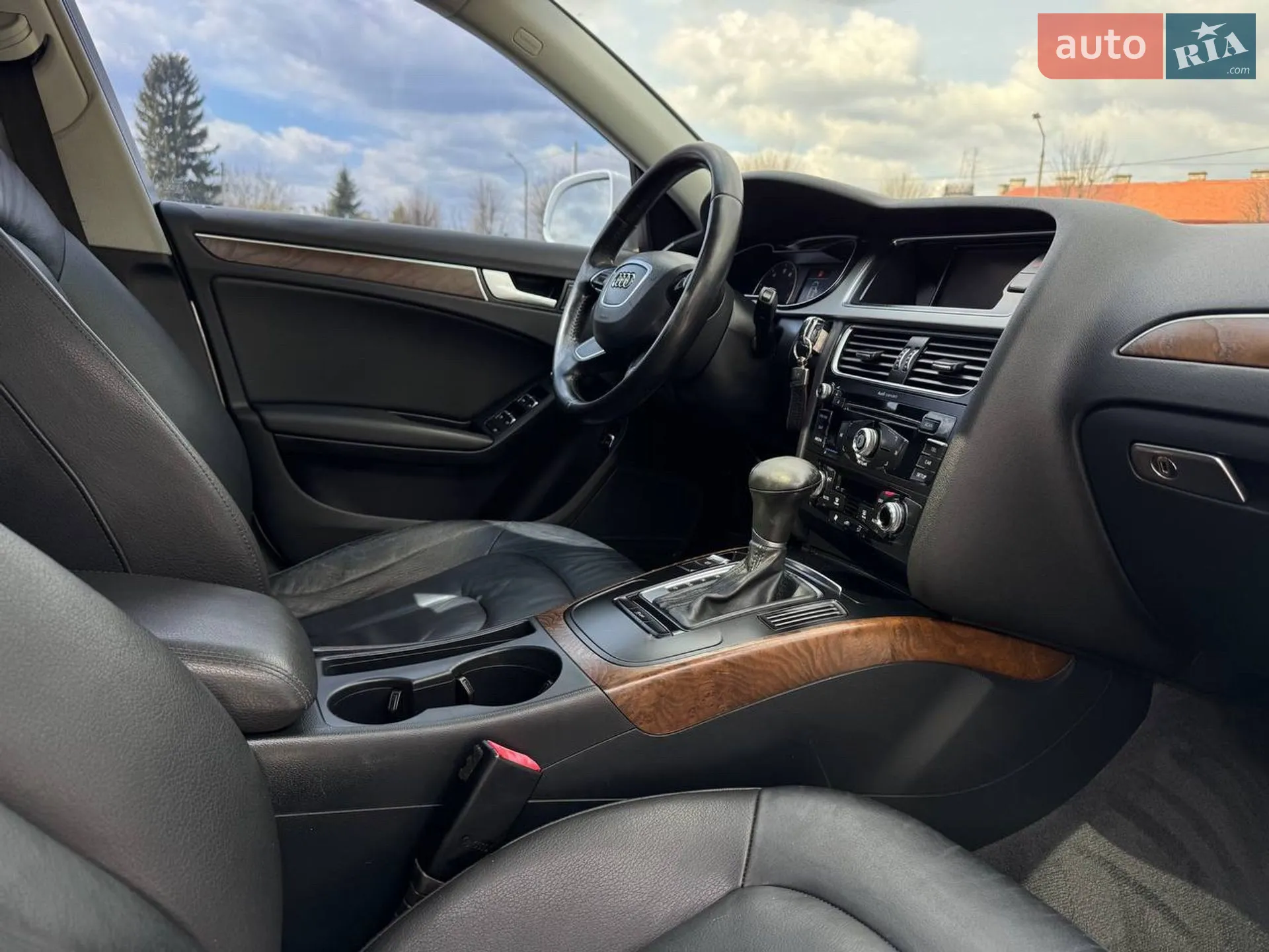 2015 Audi A4 - мініатюра 27