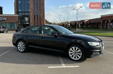 Седан Audi A4 2016 в Киеве
