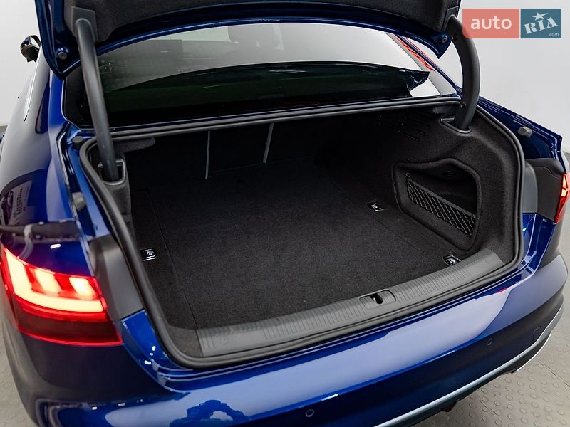 Седан Audi A4 2020 в Киеве фото 7 Седан Audi A4 2020 в Киеве