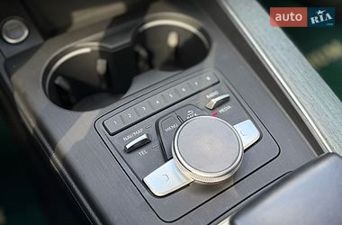 Седан Audi A4 2017 в Києві