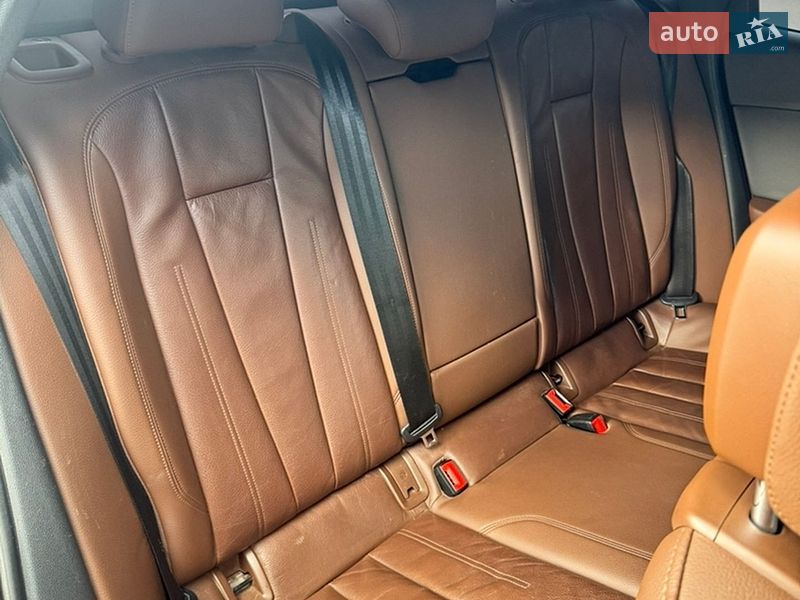 Седан Audi A4 2017 в Києві