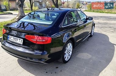 Седан Audi A4 2015 в Сокале