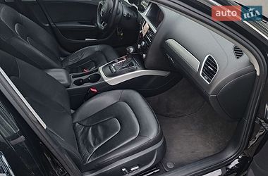 Седан Audi A4 2015 в Сокале