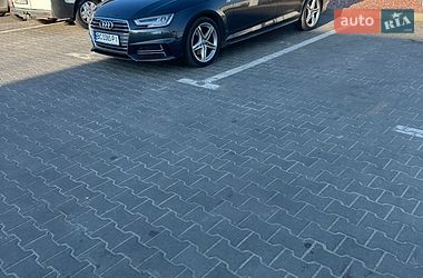 Седан Audi A4 2018 в Львове