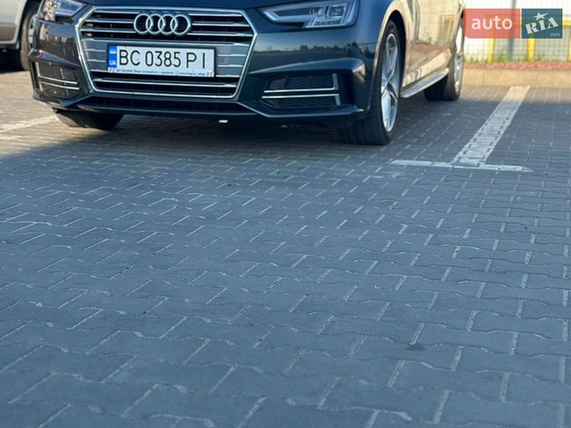 Седан Audi A4 2018 в Львове