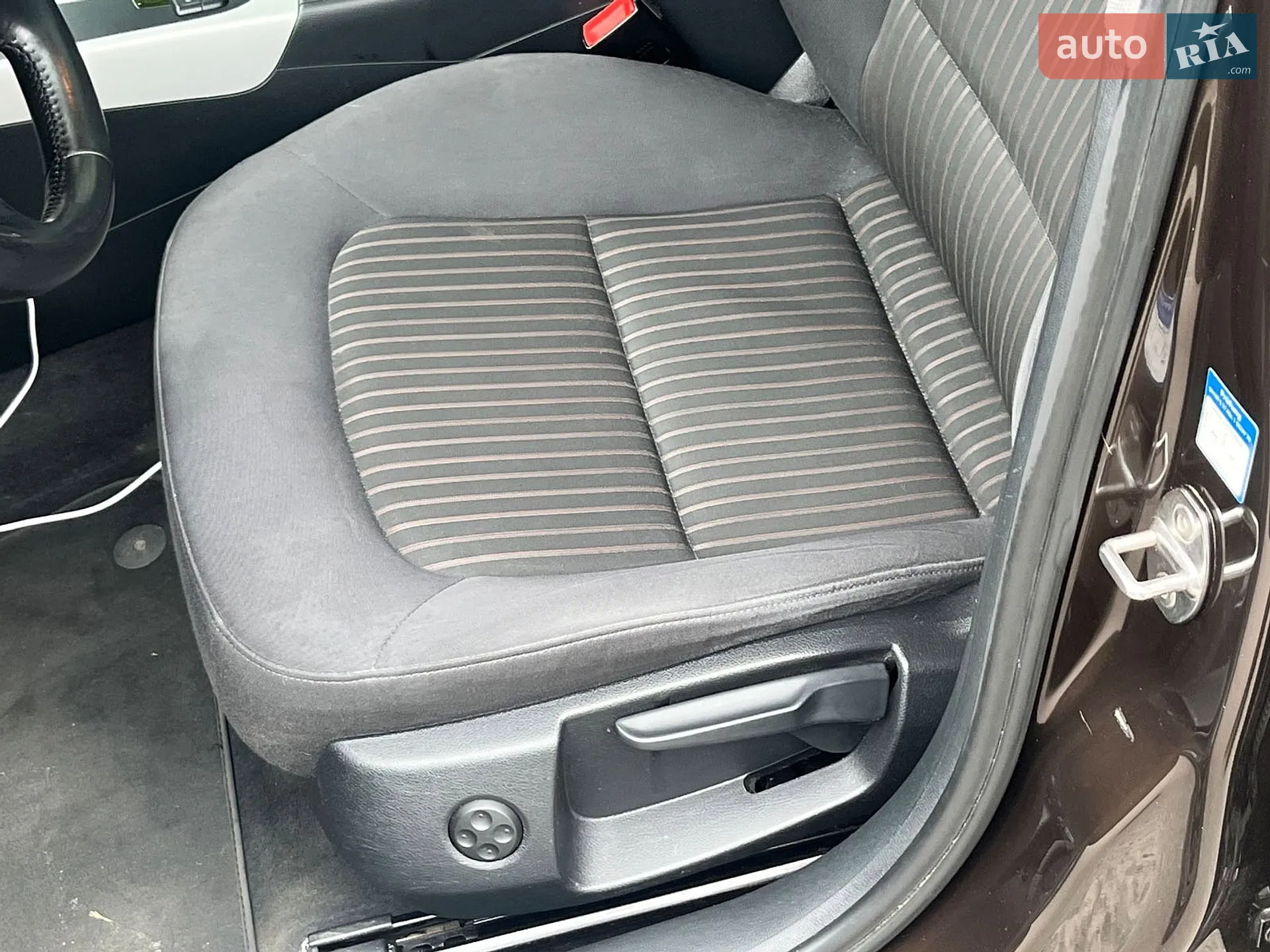 2015 Audi A4 - мініатюра 30