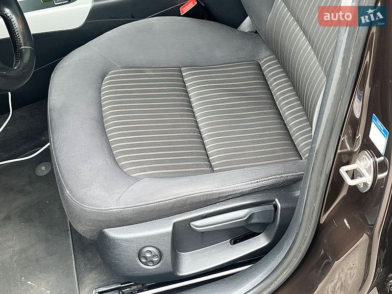 Універсал Audi A4 2015 в Києві