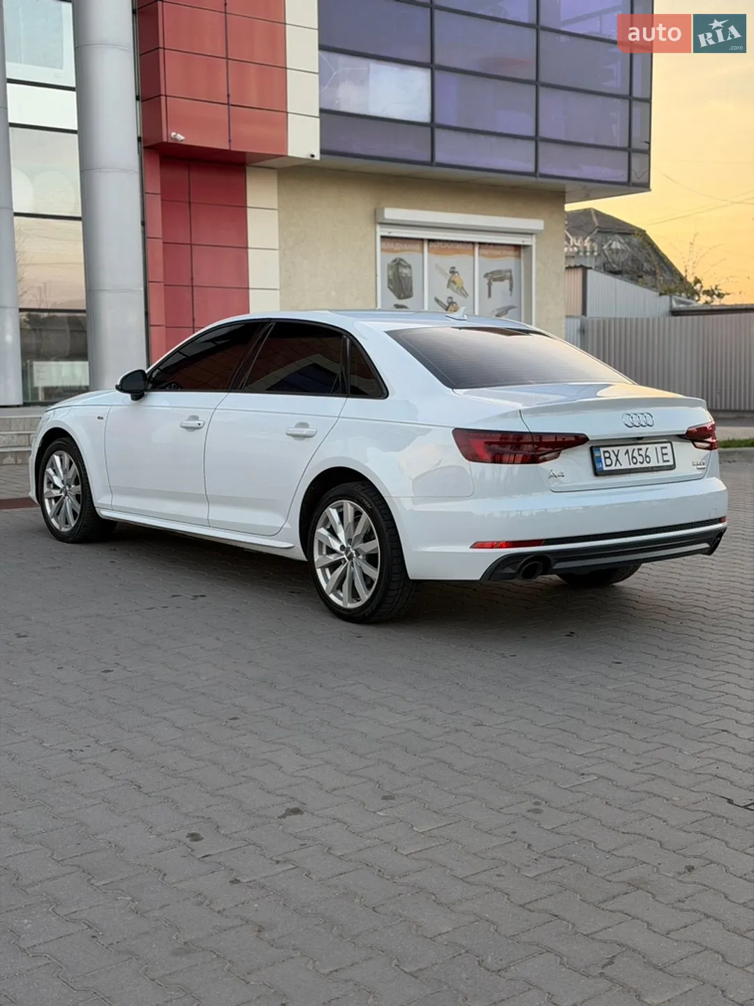 2018 Audi A4 - мініатюра 8