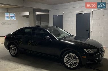 Седан Audi A4 2016 в Черновцах