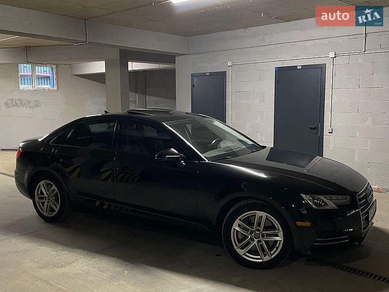 Седан Audi A4 2016 в Черновцах