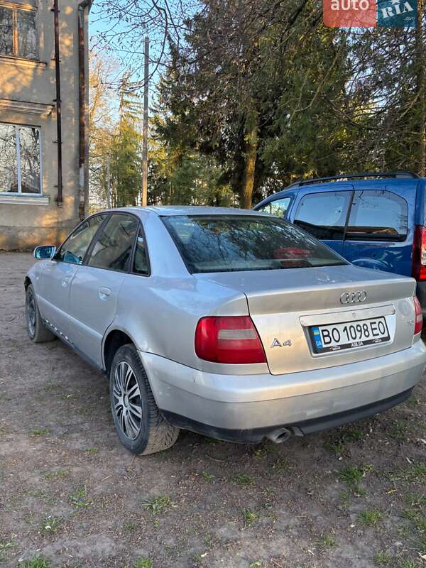 Audi A4 2000