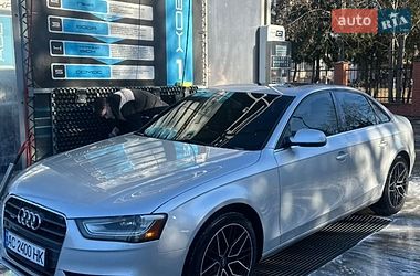 Седан Audi A4 2012 в Луцке