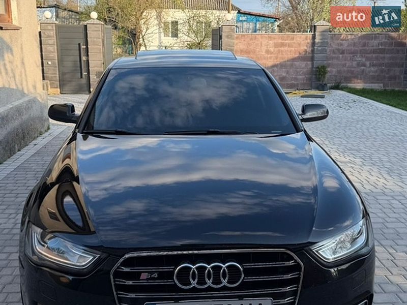 Audi A4 2012 Audi A4 2012