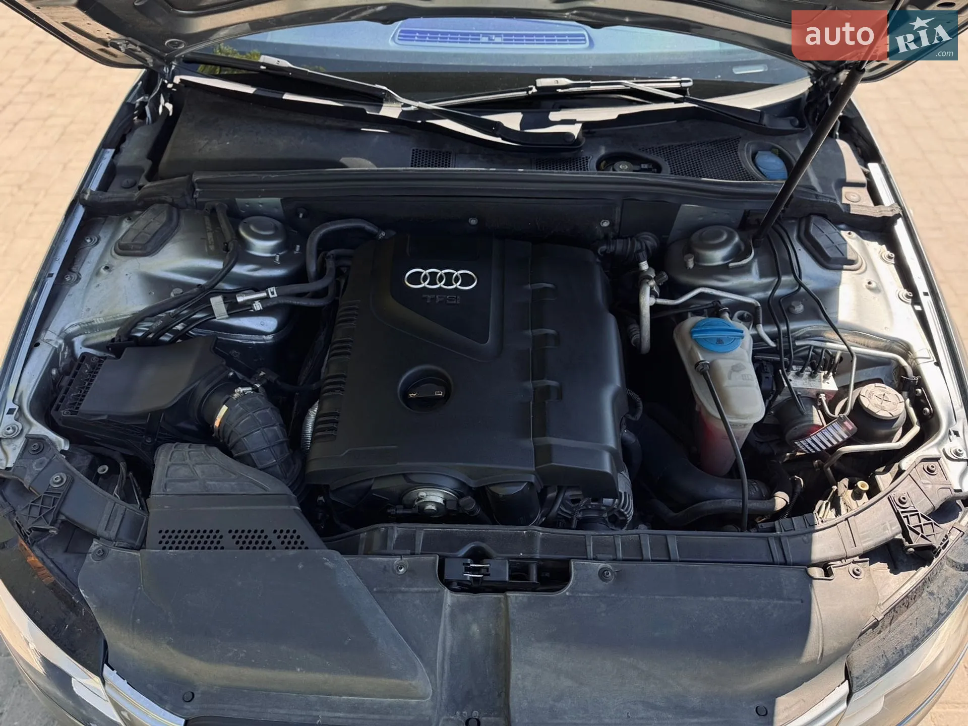 2010 Audi A4 - мініатюра 17