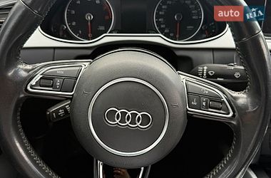 Седан Audi A4 2015 в Ровно