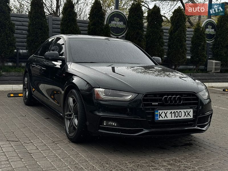 Седан Audi A4 2015 в Харькове