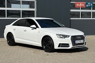 Седан Audi A4 2016 в Мукачево