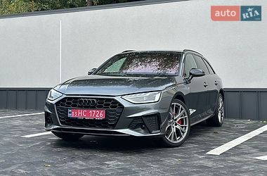 Универсал Audi A4 2022 в Ровно