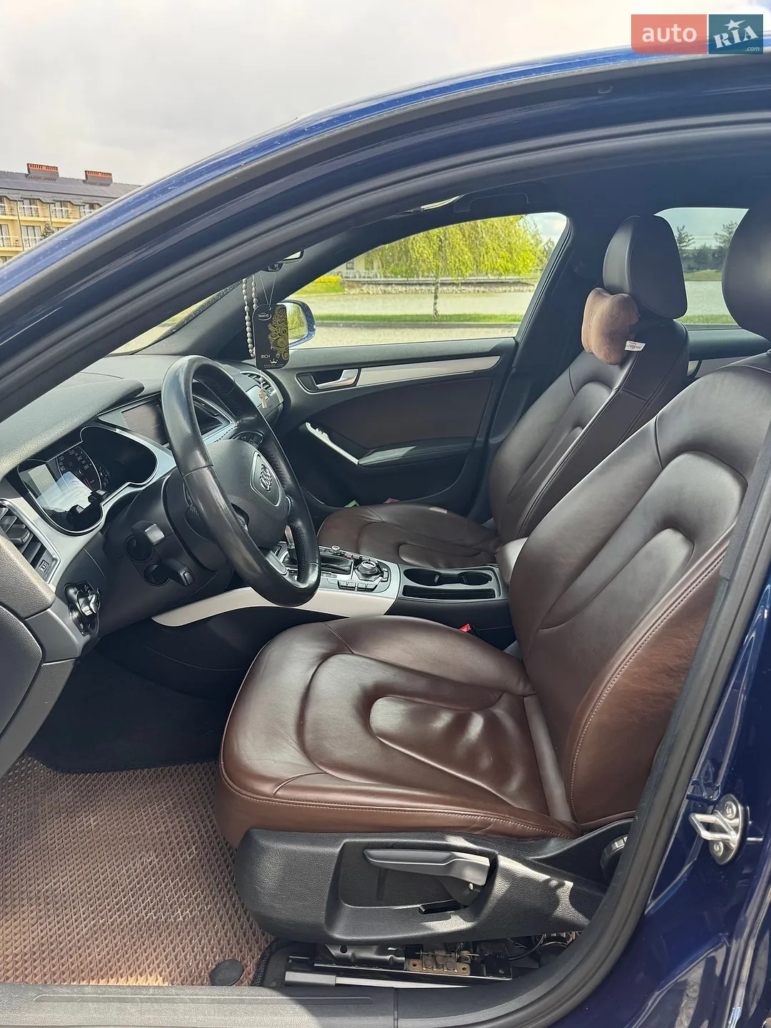 2015 Audi A4 - мініатюра 12