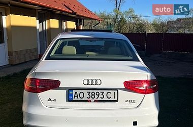 Седан Audi A4 2014 в Львові