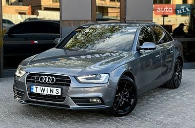 Седан Audi A4 2012 в Одессе