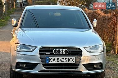 Седан Audi A4 2014 в Киеве