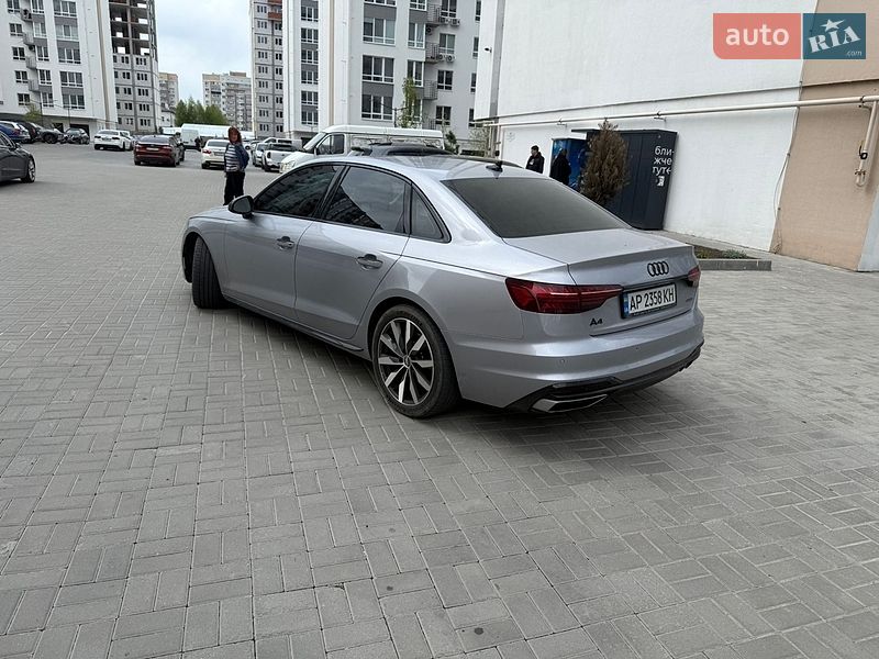 Седан Audi A4 2021 в Запоріжжі