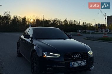 Седан Audi A4 2012 в Львові