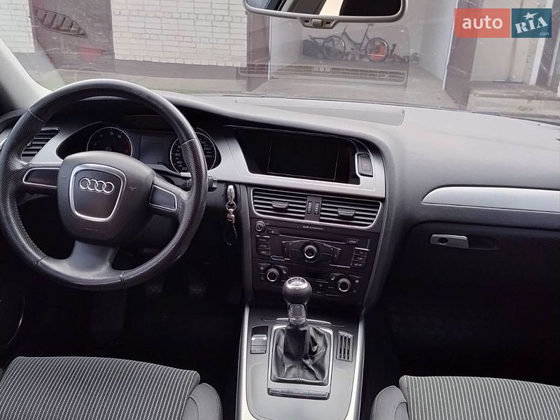 Седан Audi A4 2008 в Львове