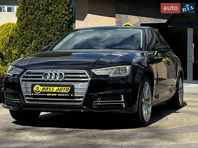 Седан Audi A4 2016 в Львове