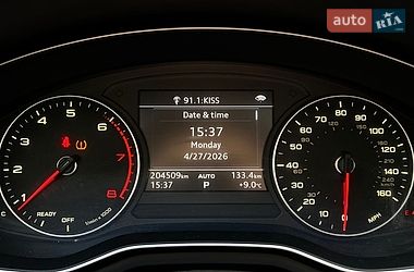 Седан Audi A4 2016 в Львове