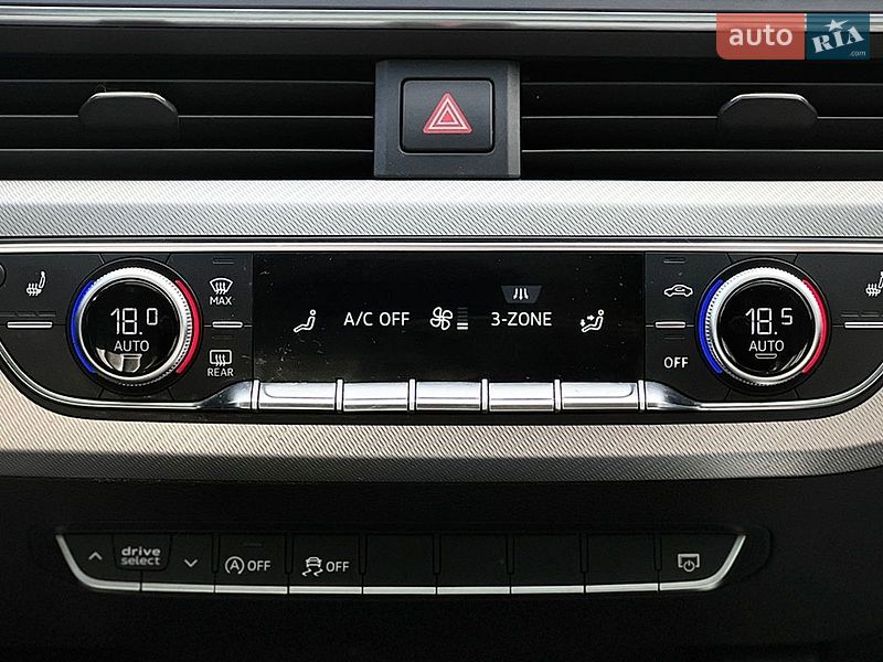 Седан Audi A4 2016 в Львове