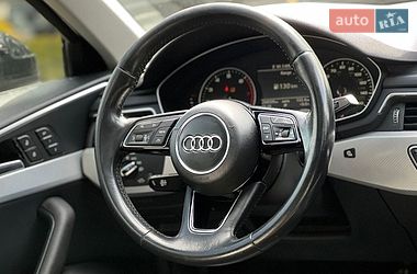 Седан Audi A4 2016 в Львове