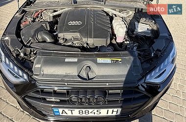 Седан Audi A4 2021 в Ивано-Франковске